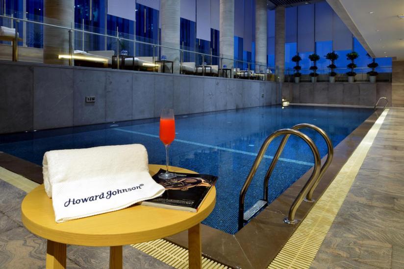 Howard Johnson Ifc Plaza Ningbo Instalações foto
